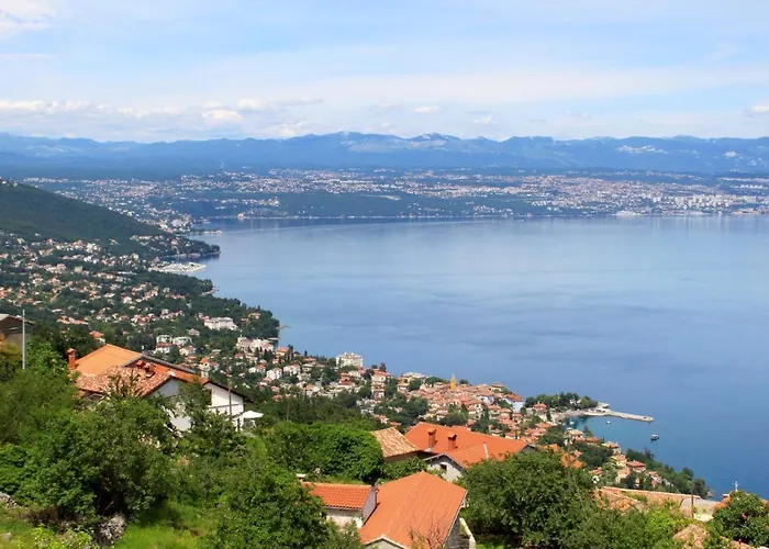 With A Parking Space Lovran, Opatija - 7743 Апартаменты
