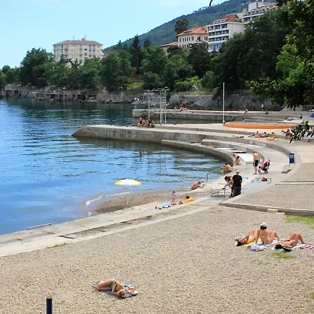 Appartement With A Parking Space Lovran, Opatija - 7743 *